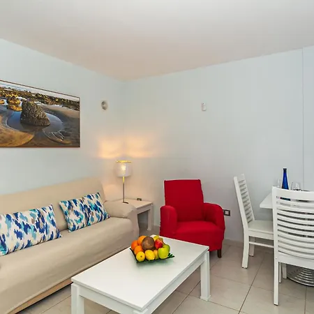 Apartment Marina Rubicon Number 5 *